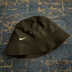 Nike Golf x University of Oregon Ducks Bucket Hat Golf Hat Medium OSFM Black